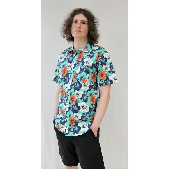 Ocean Current Men's Mache Stretch Floral Short Sleeve Shirt Size Medium - Picture 1 of 11
